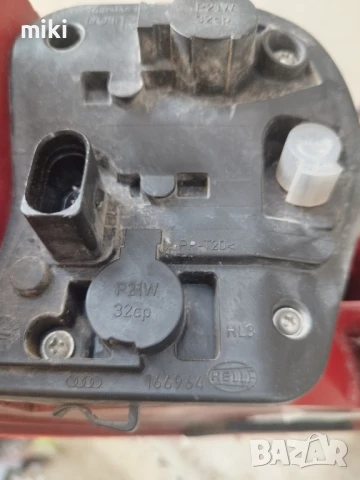 Десен стоп за Audi A4 (2008), снимка 3 - Части - 51199225