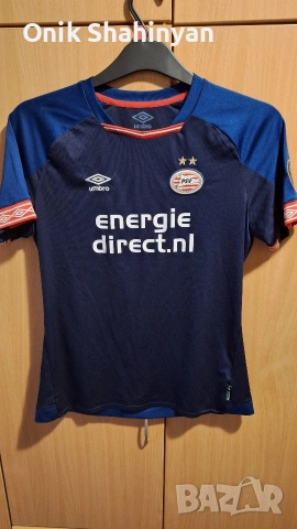 Футболен екип на PSV Eindhoven