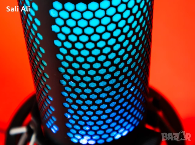 HyperX QuadCast S RGB Микрофон Геймърски USB Mic PC PS4 PS5 Mac, снимка 2 - Микрофони - 53055935