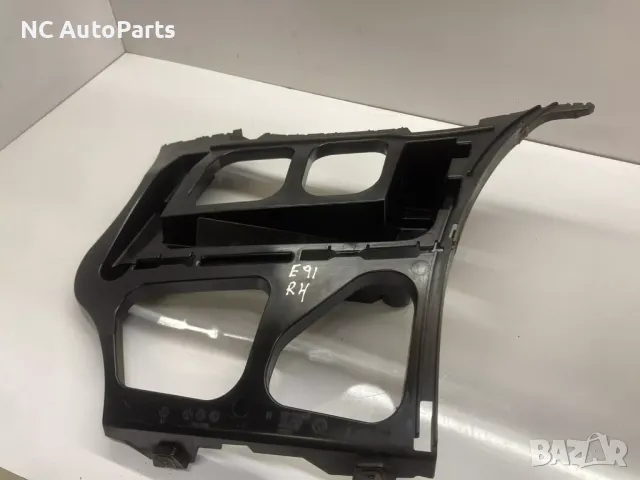 Държач ОРИГИНАЛЕН за задна броня дясен за BMW БМВ 3та серия Е91 72758411 7202670 2008, снимка 2 - Части - 47866956