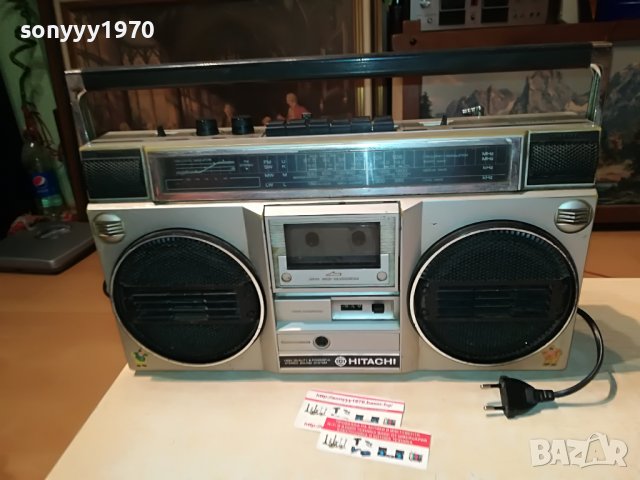 HITACHI TRK-7011E РЕТРО КАСЕТОФОН 0309222038, снимка 2 - Радиокасетофони, транзистори - 37891334