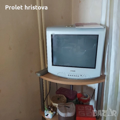 Малък телевизор Sony в перфектно състояние, снимка 1