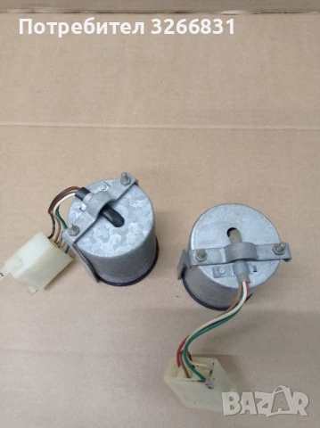 ТРАБАНТ WARTBURG уред за табло "разходомер", снимка 2 - Части - 51419736