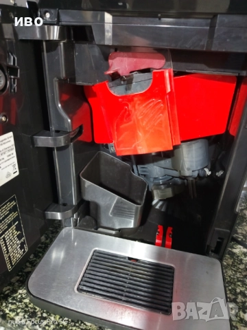 Продавам кафе автомат Siemens EQ3 S500, снимка 3 - Кафемашини - 52877927