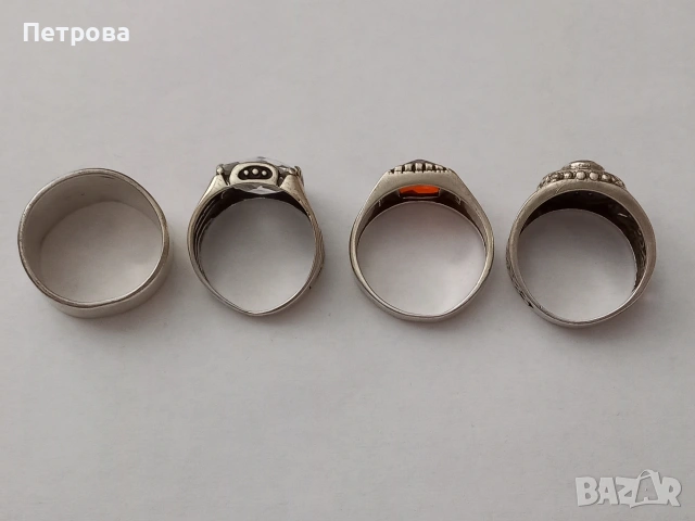 Четири броя мъжки сребърни пръстена, снимка 2 - Пръстени - 53887904