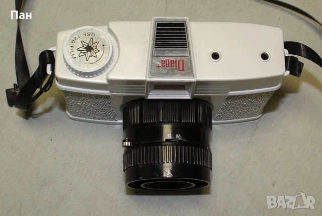 Култов фотоапарат Diana F+ Edelweiss, снимка 2 - Фотоапарати - 54152469