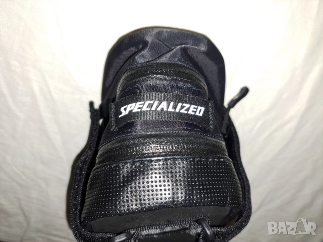Specialized Wedgie Saddle Bag Black , снимка 4 - Аксесоари за велосипеди - 52070091