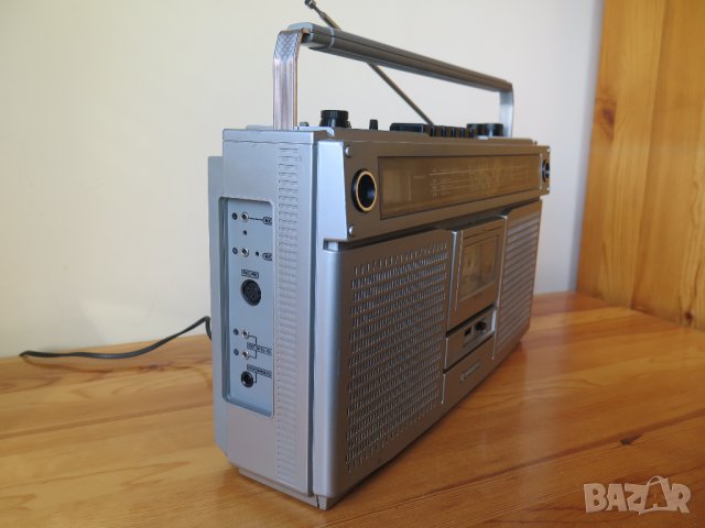 Vintage Sanyo M9922LU Stereo Boombox 80’s , снимка 13 - Радиокасетофони, транзистори - 38512880