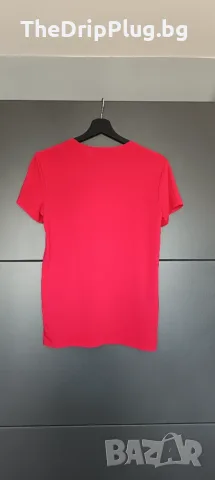Levis дамска тениска размер М в червен цвят , снимка 4 - Тениски - 55768645
