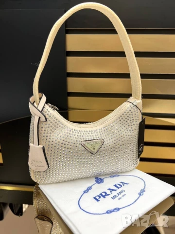 чанти с камъни prada , снимка 3 - Чанти - 50686459
