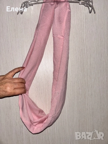 Спортен топ nike, снимка 3 - Спортни екипи - 51950951