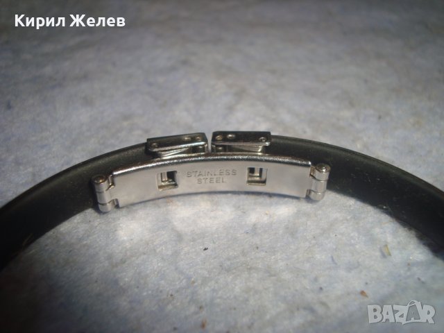 МОДНА СТИЛНА АРТ ГРИВНА МАРКИРАНА БЛАГОРОДНА СТОМАНА и СИЛИКОН 27945, снимка 2 - Гривни - 37116316