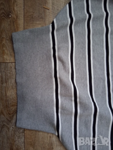 р-р Л BERSHKA пуловер, снимка 4 - Блузи с дълъг ръкав и пуловери - 52912238