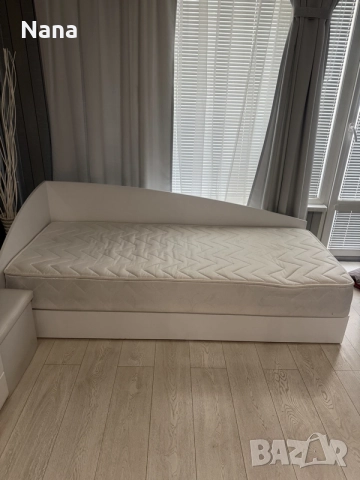 Единично легло с матрак 110€, снимка 3 - Спални и легла - 56544104