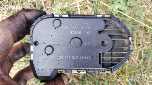 Дроселова клапа 078 133 062 за Ауди 3,7 4,2 4,2ФСИ А4 С4 Б6 Б7, А6 Ц5 Ц6, А8 4Е от Audi 3.7 4.2 FSI , снимка 4 - Части - 42303254
