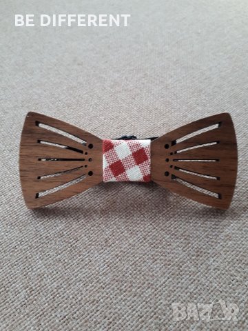 Мъжка дървена папийонка 