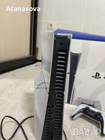  PlayStation 5 Slim Standard Edition (с дисково устройство) / плей стейшън 5, снимка 4 - PlayStation конзоли - 55791091