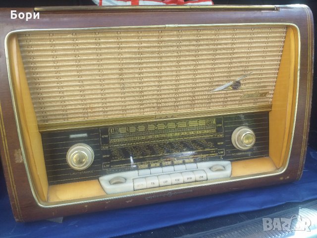 LOEWE OPTA  LUNA HI FI Радиограмофон