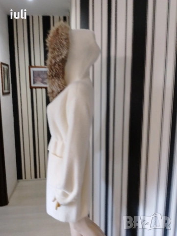 намаление на палто от кашмир с лисица , снимка 6 - Палта, манта - 52075892