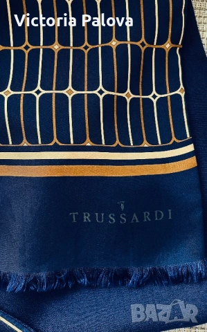 TRUSSARDI - ексклузивен двулицев шал коприна и вълна Италия