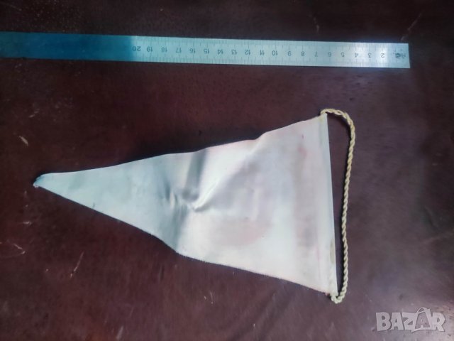 Продавам стари футболни флагчета и значки I V, снимка 11 - Колекции - 44381731