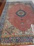 Персийски килим , снимка 1 - Антикварни и старинни предмети - 30573199
