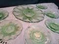 стъклено плато за торта със 6 чинийки от цветно зелено стъкло 28/3, снимка 2