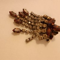 Радка брошка Арт Деко -1920г със клипс и игла кристали, снимка 12 - Антикварни и старинни предмети - 44176217