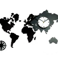 Модерен часовник с географски мотив