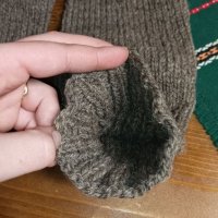 Вълнени чорапи домашно плетиво/терлици,елеци и всичко по поръчка плета, снимка 5 - Мъжки чорапи - 38718980