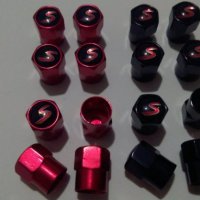 Шестограмни метални червени капачки за вентили винтили с емблеми на кола автомобил мотор джип, снимка 4 - Аксесоари и консумативи - 29435168