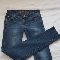 Страхотни дънки за момиче,London Bongo Jeans, 152 см., снимка 1 - Детски панталони и дънки - 35646031