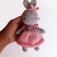 Детска играчка зайче, играчка ръчна изработка, плетени играчки, подарък за момиче, снимка 2 - Плюшени играчки - 38908840
