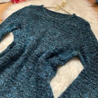 Пуловер, снимка 2 - Блузи с дълъг ръкав и пуловери - 31154171