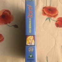 Видеокасета '' Alice in wonderland '' VHS, снимка 2 - Други жанрове - 39922286