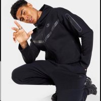 Нов мъжки черен екип Nike tech fleece, снимка 2 - Спортни дрехи, екипи - 42484751