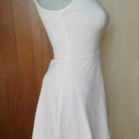 Бяла разкроена рокля от памучно фино трико🍀❤XS,S❤🍀арт.4373, снимка 2 - Рокли - 37259887