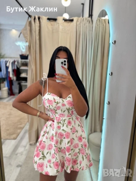 Дамска рокля с флорален десен , снимка 1