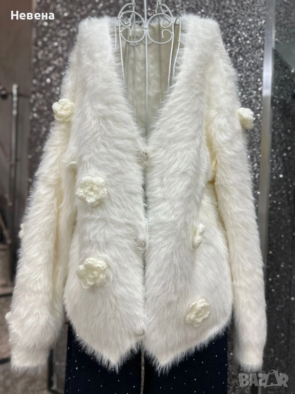 Жилетка с рози, снимка 1