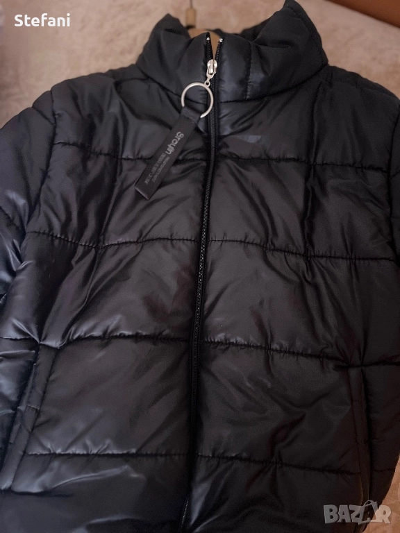 Дамско късо яке, снимка 1