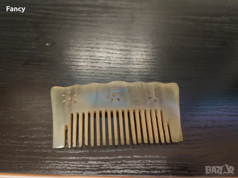 Стар гребен от естествен рог, снимка 1
