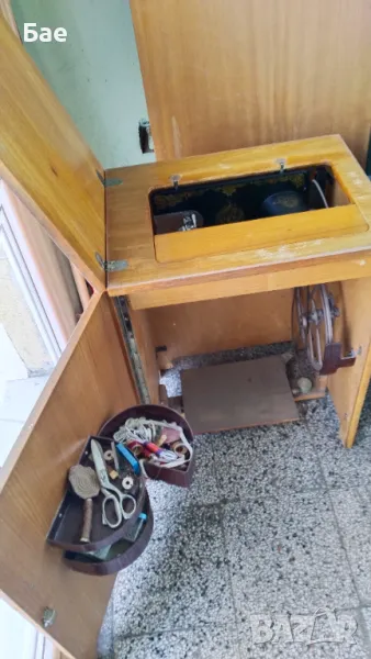 Крачна шевна машина Юнион, снимка 1