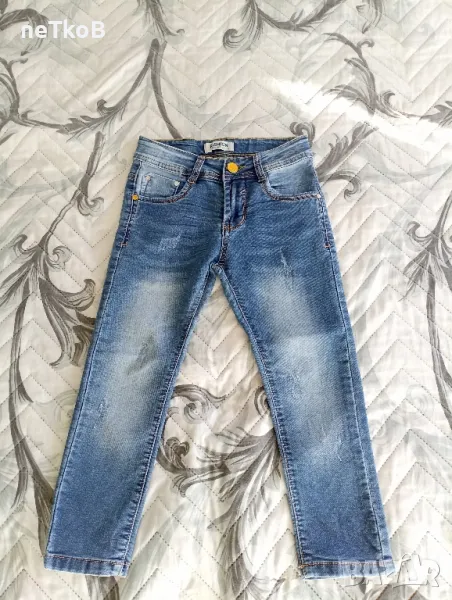 Детски дънки за 4-5год., снимка 1