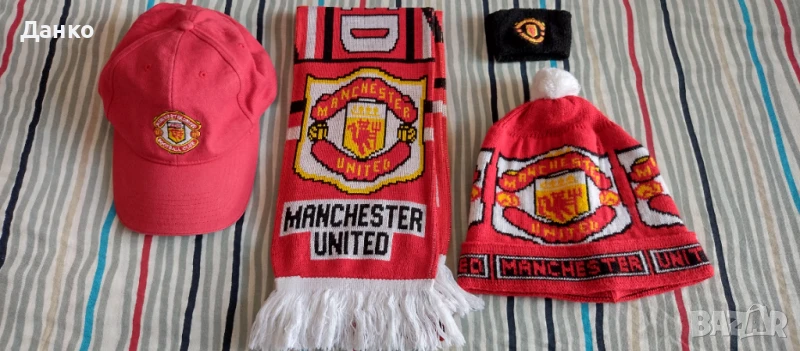 Manchester United / Манчестър Юнайтед аксесоари (шапка, шал, лента), снимка 1