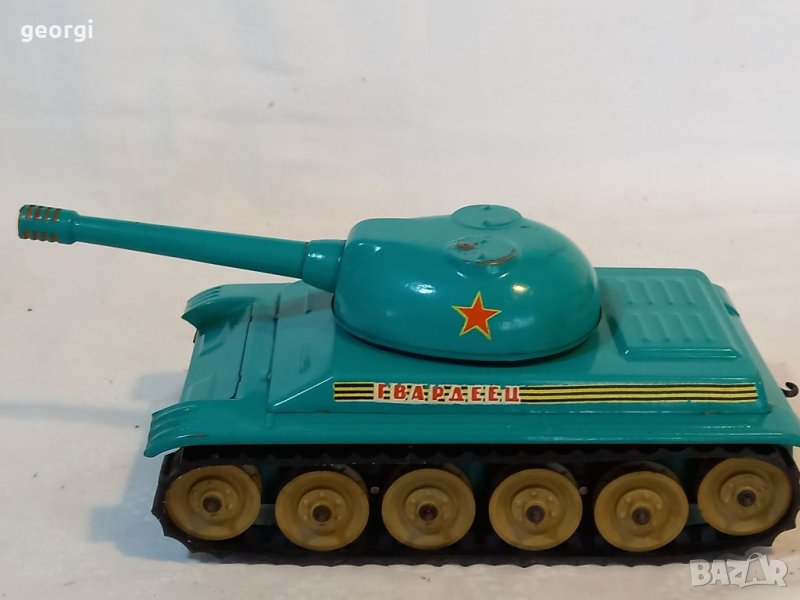 Ламаринена играчка танк Гвардеец , снимка 1