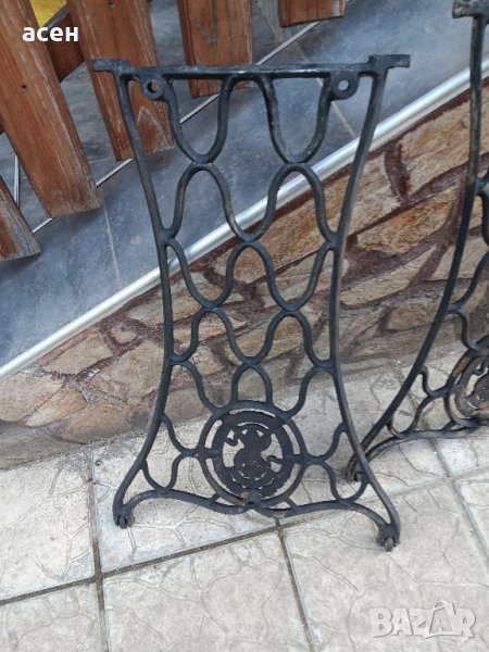 крака от сингер, снимка 1