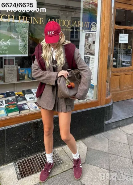 Дамски комплект поло и сако, снимка 1