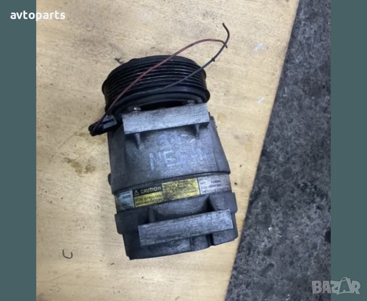 Renault megane 1.9dci 102ks 2000година Компресор климатик, снимка 1