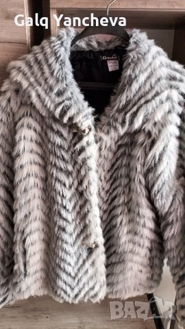 Късо палто , снимка 3 - Палта, манта - 44349235