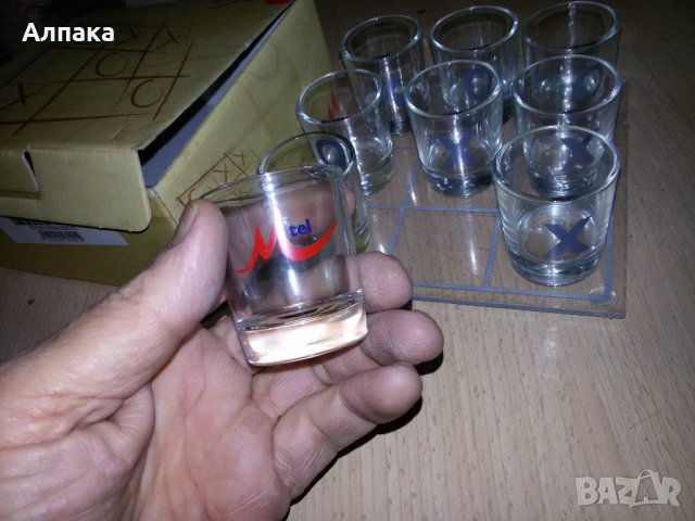 Продавам уникален сервиз от 9 чаши с плато за "морски шах" на Mtel